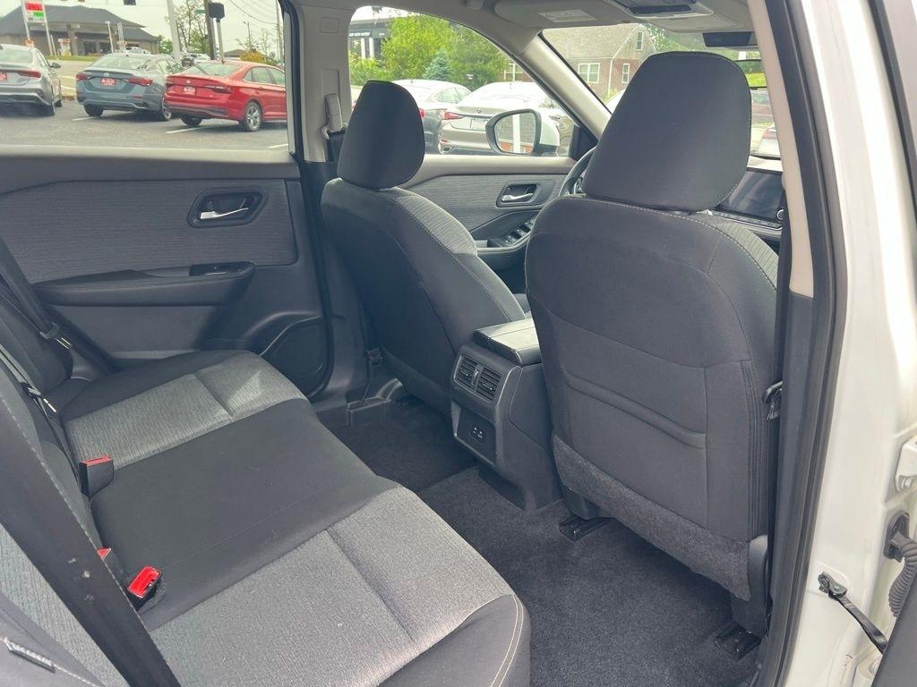 Nissan Rogue SV 2023