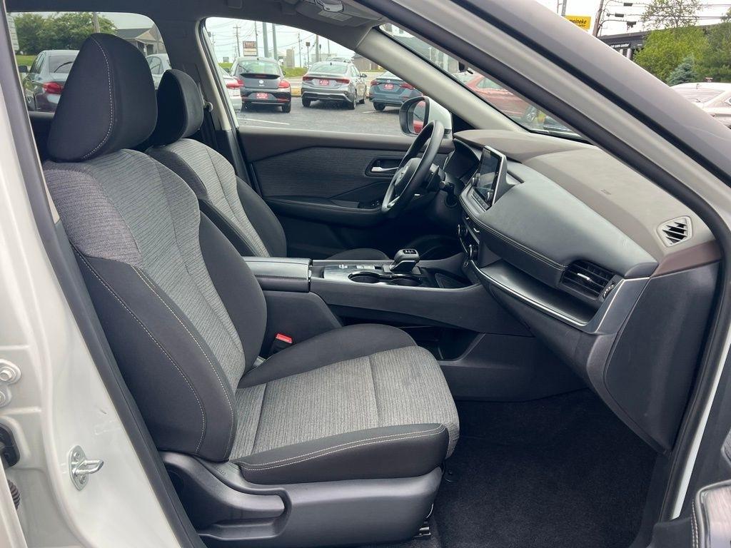 Nissan Rogue SV 2023