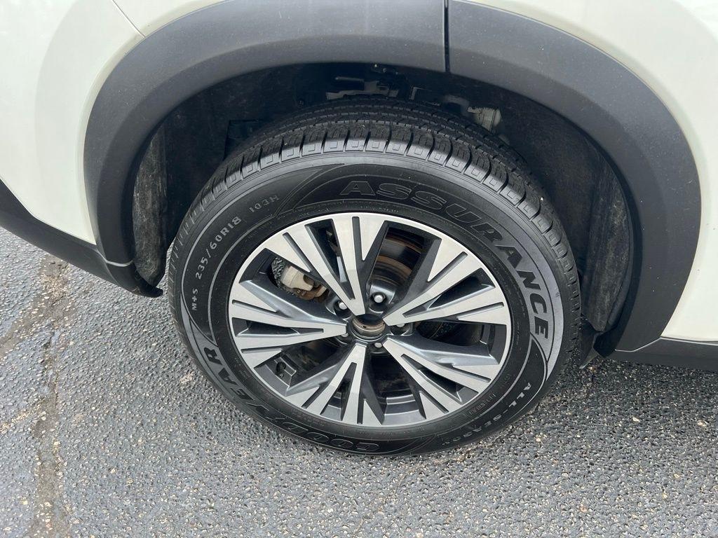 Nissan Rogue SV 2023