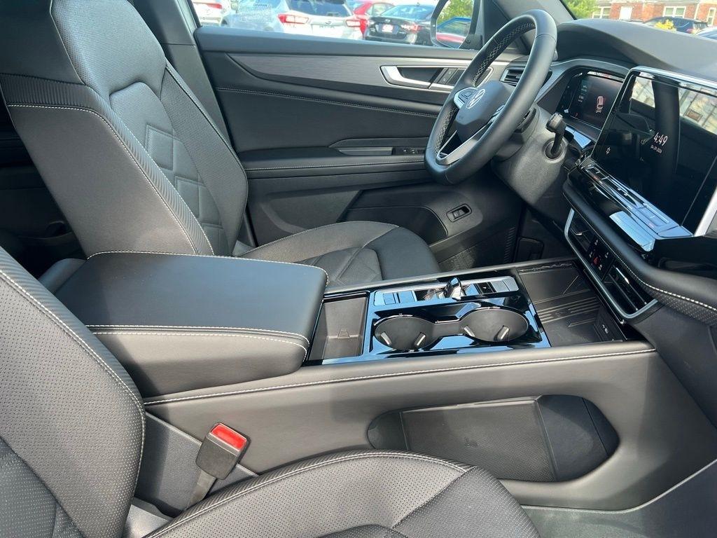 Volkswagen Atlas Cross Sport SE 4MOTION 2025