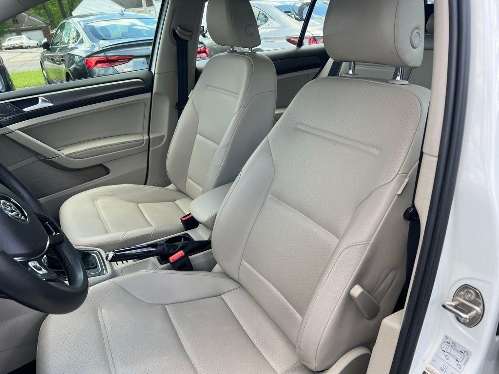 Volkswagen Golf TSI 8A 2020