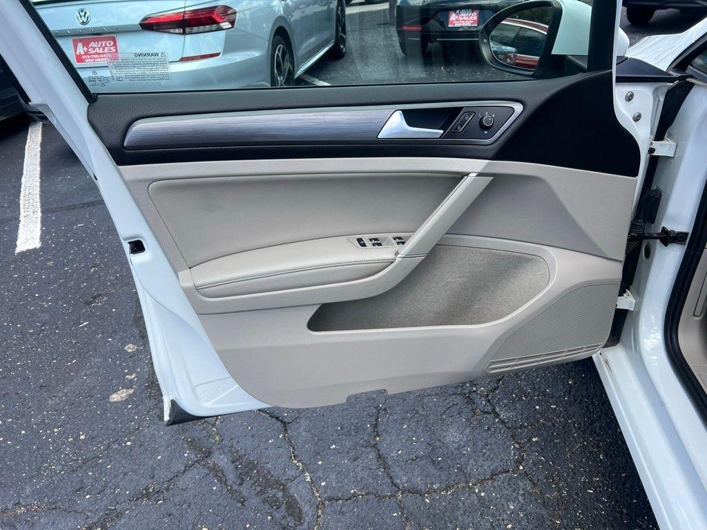 Volkswagen Golf TSI 8A 2020