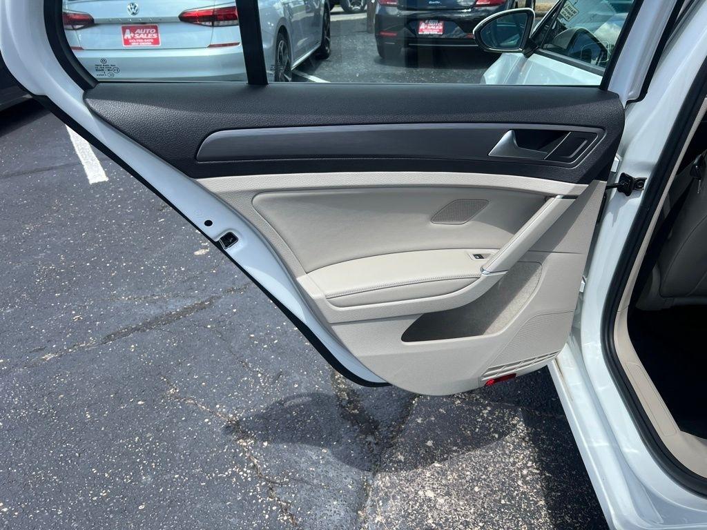Volkswagen Golf TSI 8A 2020