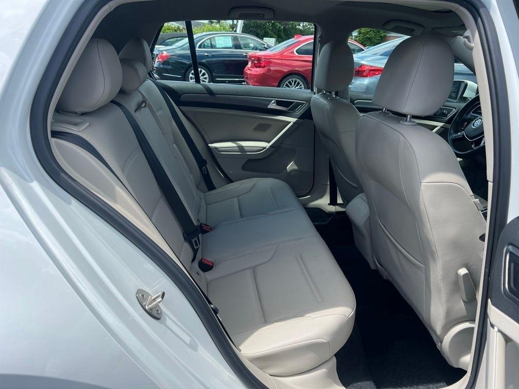 Volkswagen Golf TSI 8A 2020