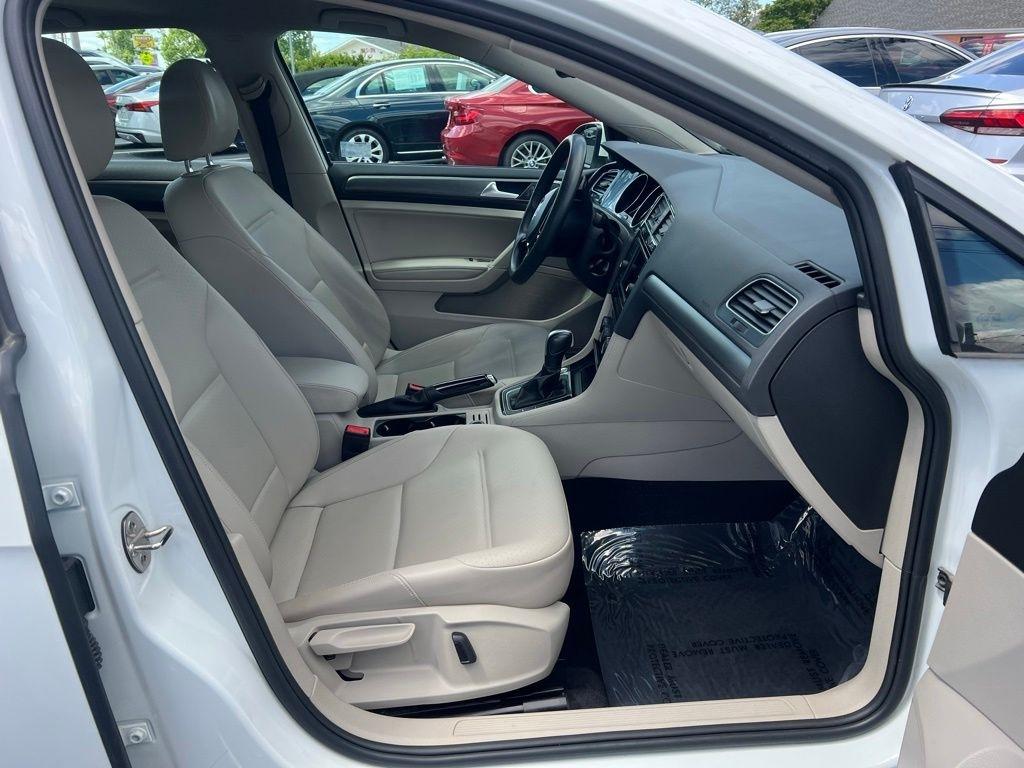 Volkswagen Golf TSI 8A 2020