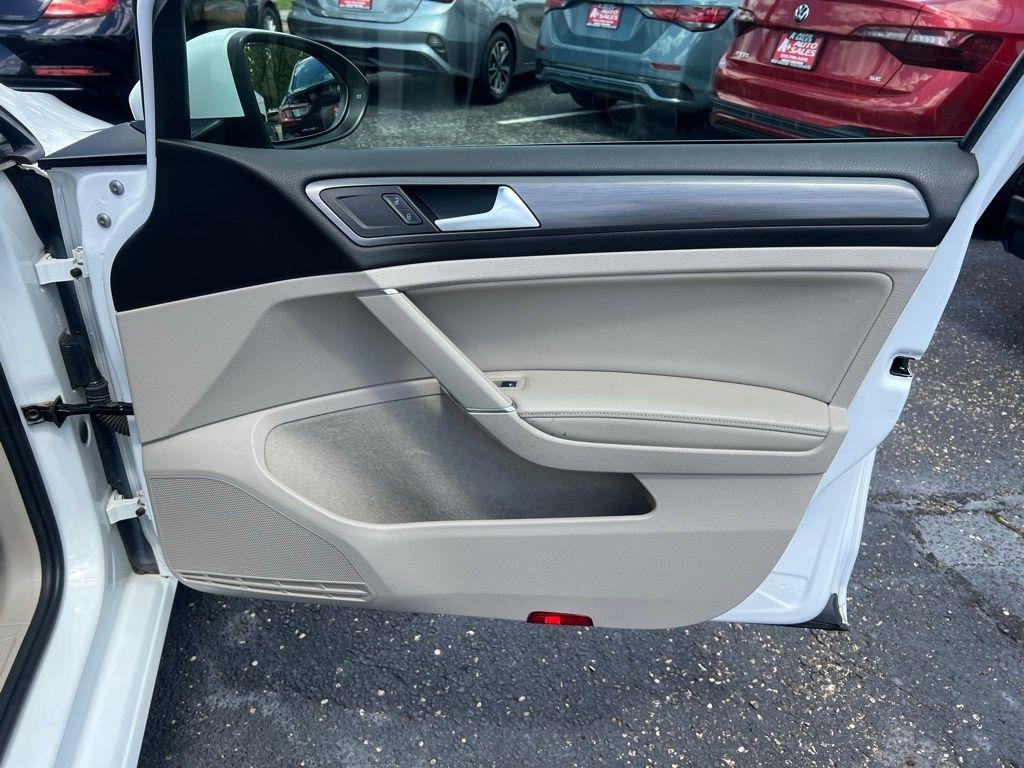 Volkswagen Golf TSI 8A 2020