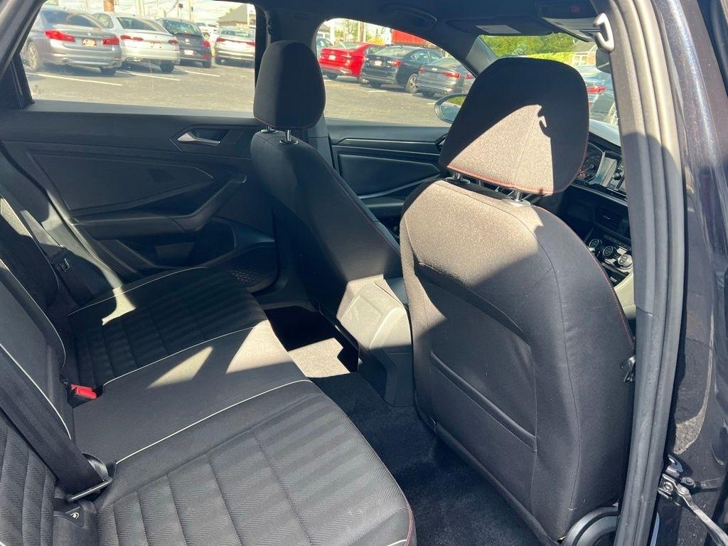 Volkswagen Jetta GLI S 7A 2020