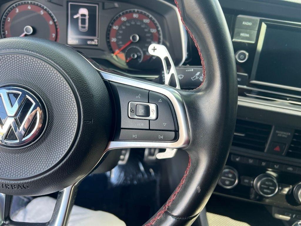 Volkswagen Jetta GLI S 7A 2020