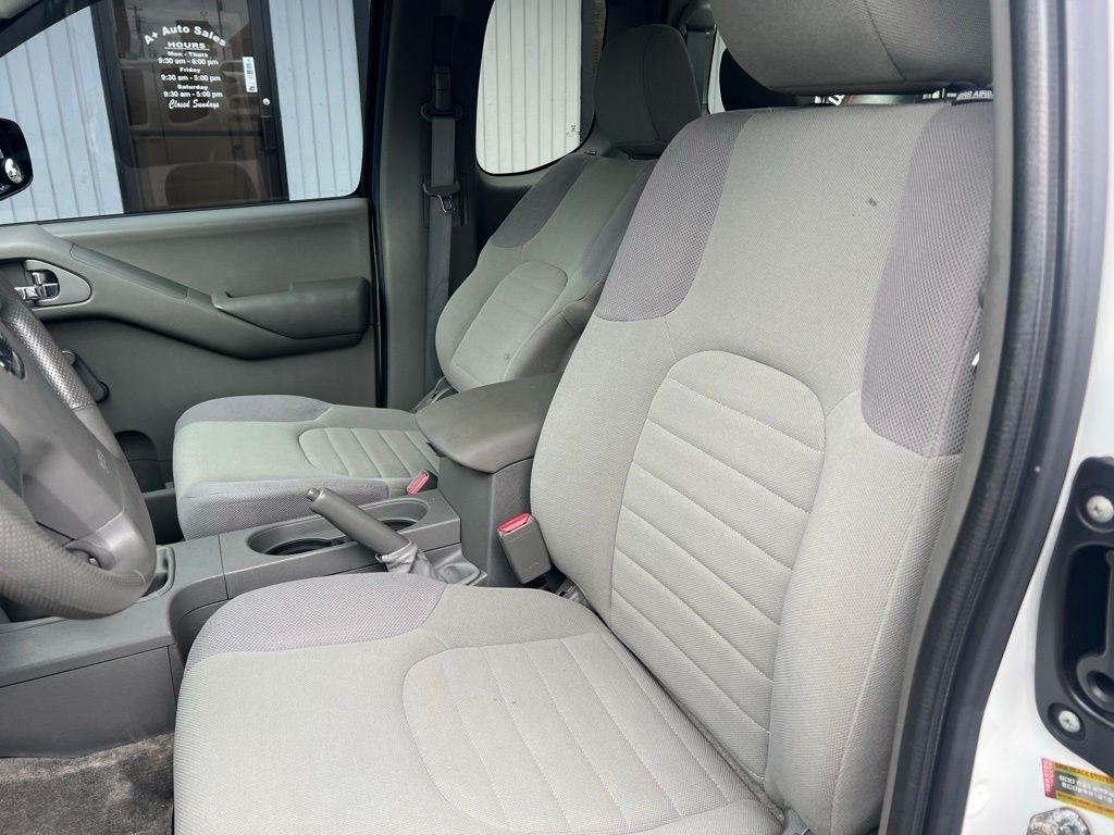 Nissan Frontier S King Cab 2WD 2013