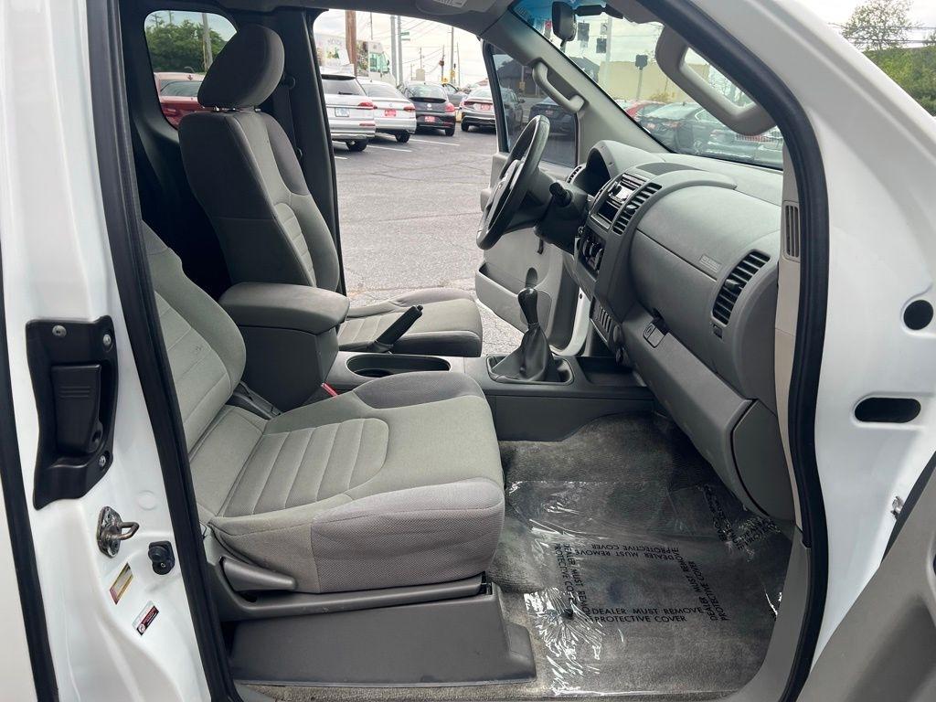 Nissan Frontier S King Cab 2WD 2013