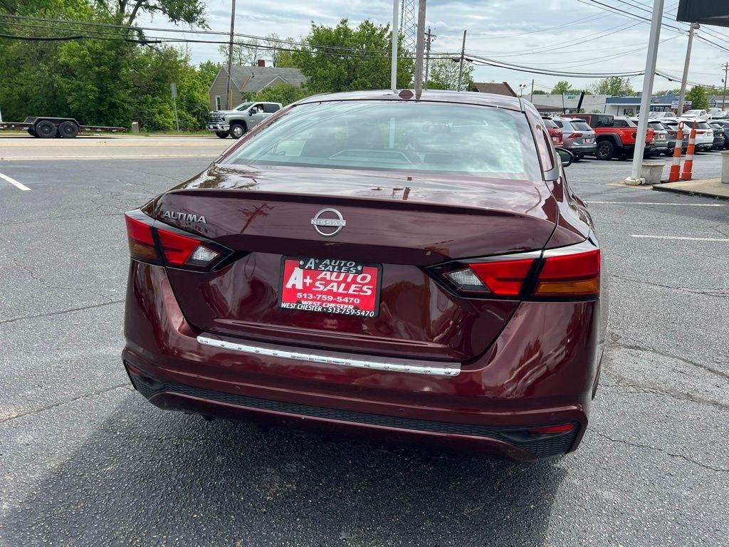 Nissan Altima 2.5 SV 2025