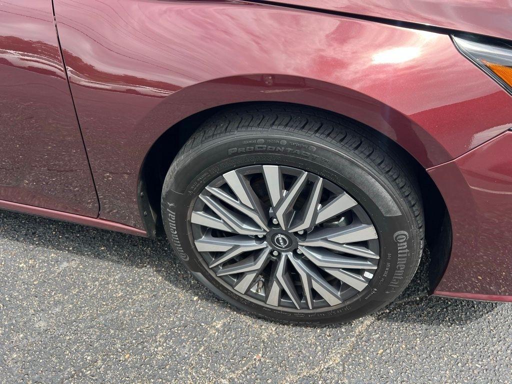 Nissan Altima 2.5 SV 2025