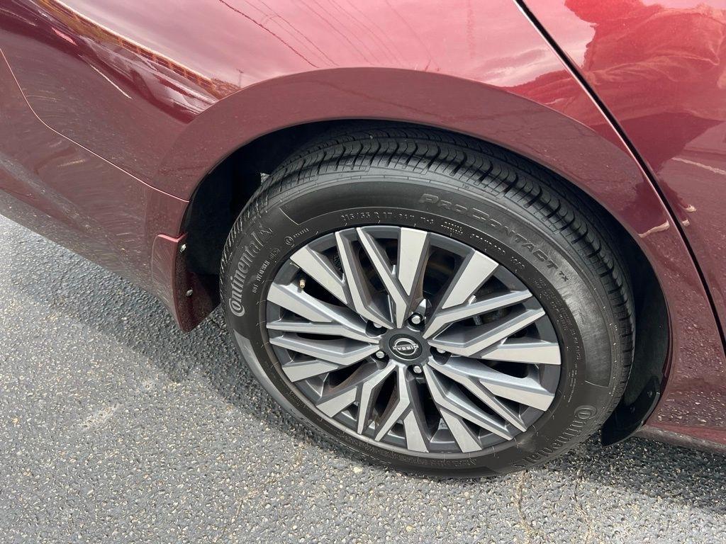 Nissan Altima 2.5 SV 2025