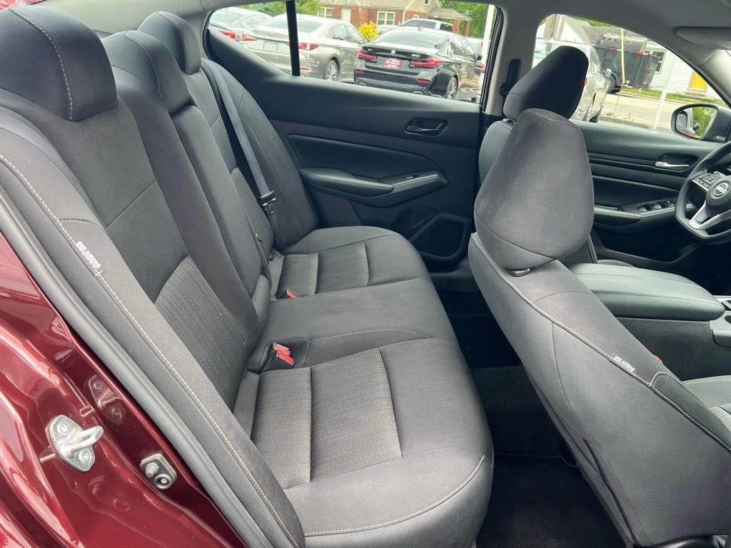 Nissan Altima 2.5 SV 2025