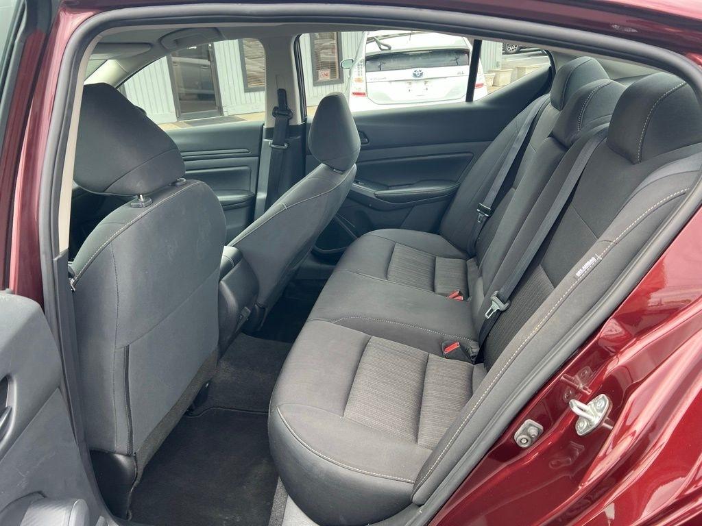 Nissan Altima 2.5 SV 2025