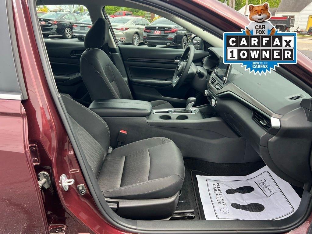 Nissan Altima 2.5 SV 2025