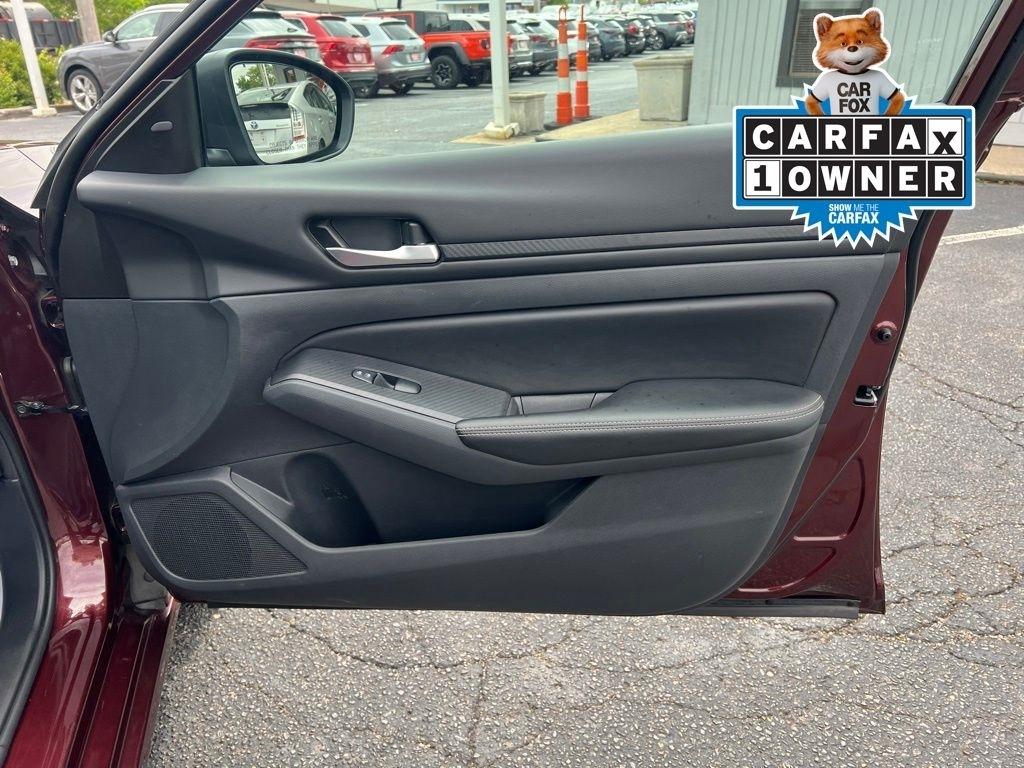 Nissan Altima 2.5 SV 2025
