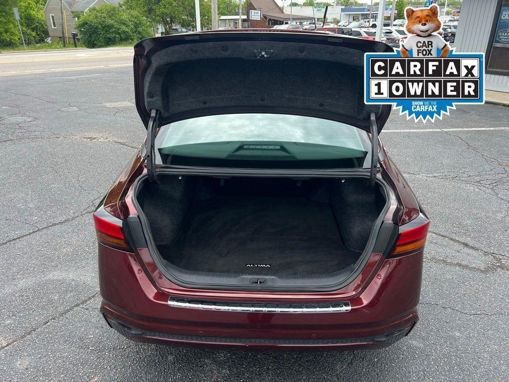 Nissan Altima 2.5 SV 2025