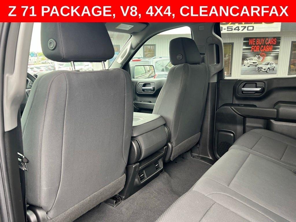Chevrolet Silverado 1500 Custom Trail Boss Crew Cab Long Box 4WD 2021