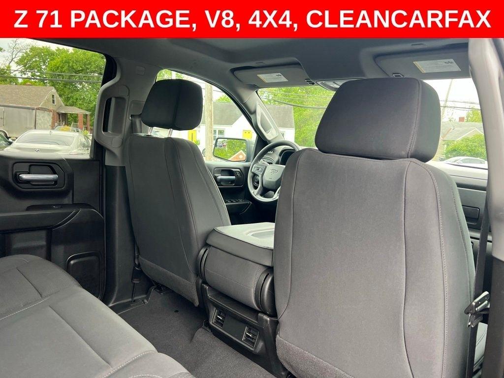 Chevrolet Silverado 1500 Custom Trail Boss Crew Cab Long Box 4WD 2021