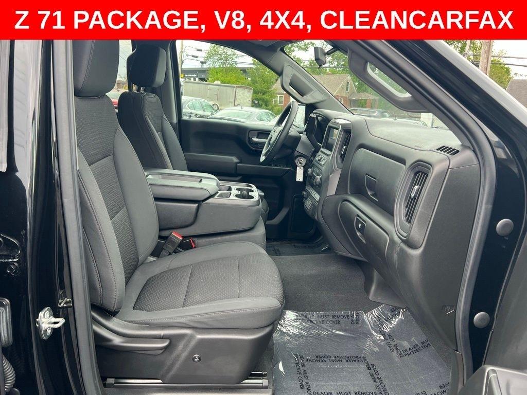 Chevrolet Silverado 1500 Custom Trail Boss Crew Cab Long Box 4WD 2021