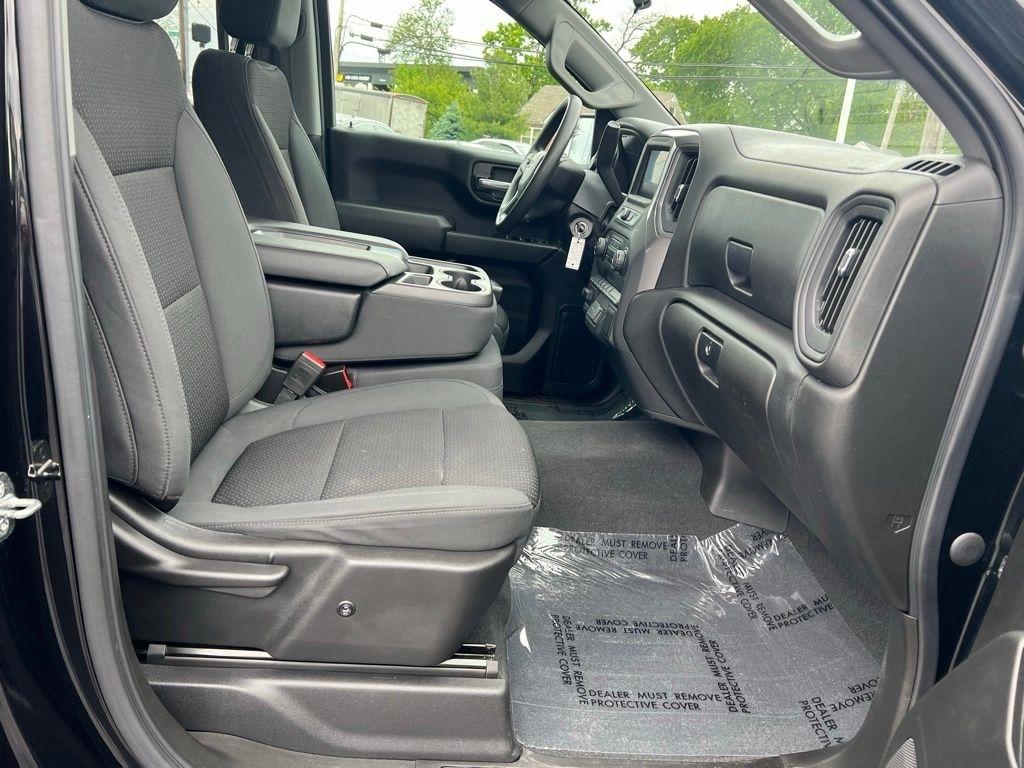 Chevrolet Silverado 1500 Custom Trail Boss Crew Cab Long Box 4WD 2021