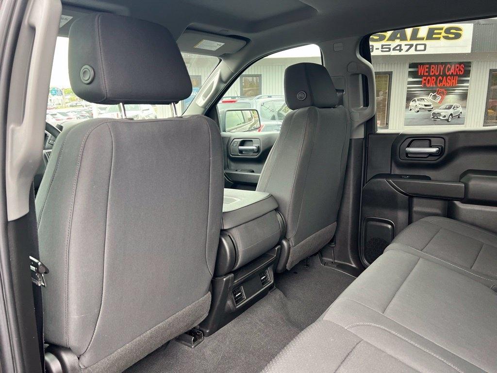 Chevrolet Silverado 1500 Custom Trail Boss Crew Cab Long Box 4WD 2021
