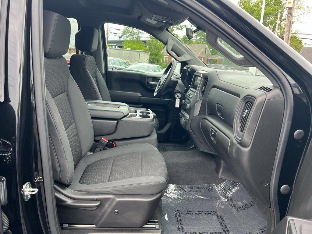 Chevrolet Silverado 1500 Custom Trail Boss Crew Cab Long Box 4WD 2021