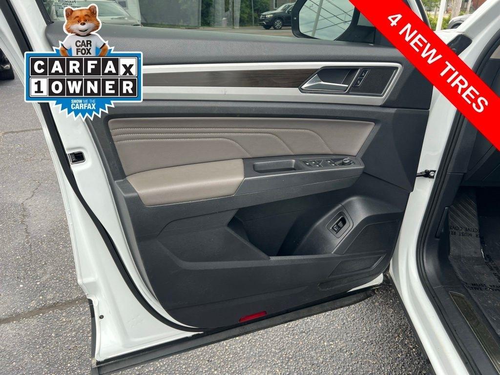 Volkswagen Atlas V6 SE w/Technology 4MOTION 2021
