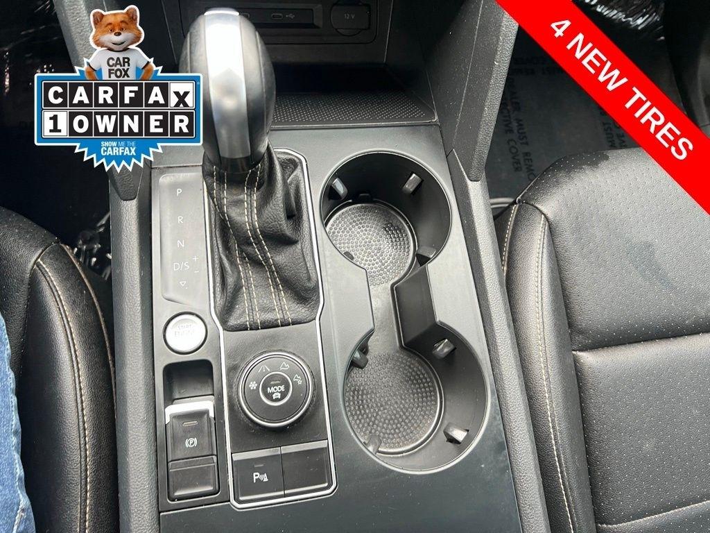 Volkswagen Atlas V6 SE w/Technology 4MOTION 2021
