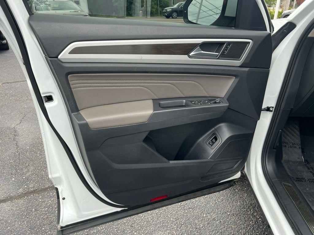 Volkswagen Atlas V6 SE w/Technology 4MOTION 2021