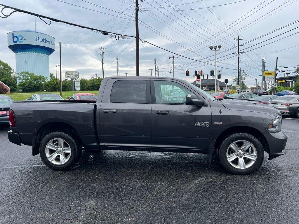 RAM 1500 Sport Crew Cab SWB 4WD 2015