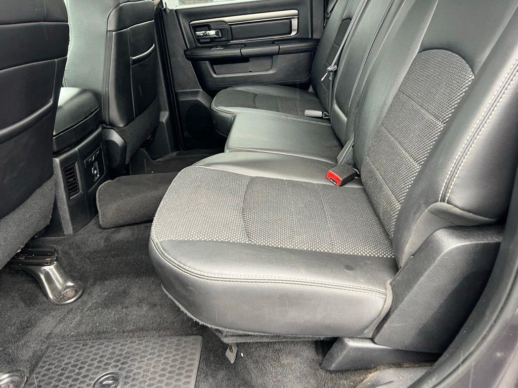 RAM 1500 Sport Crew Cab SWB 4WD 2015