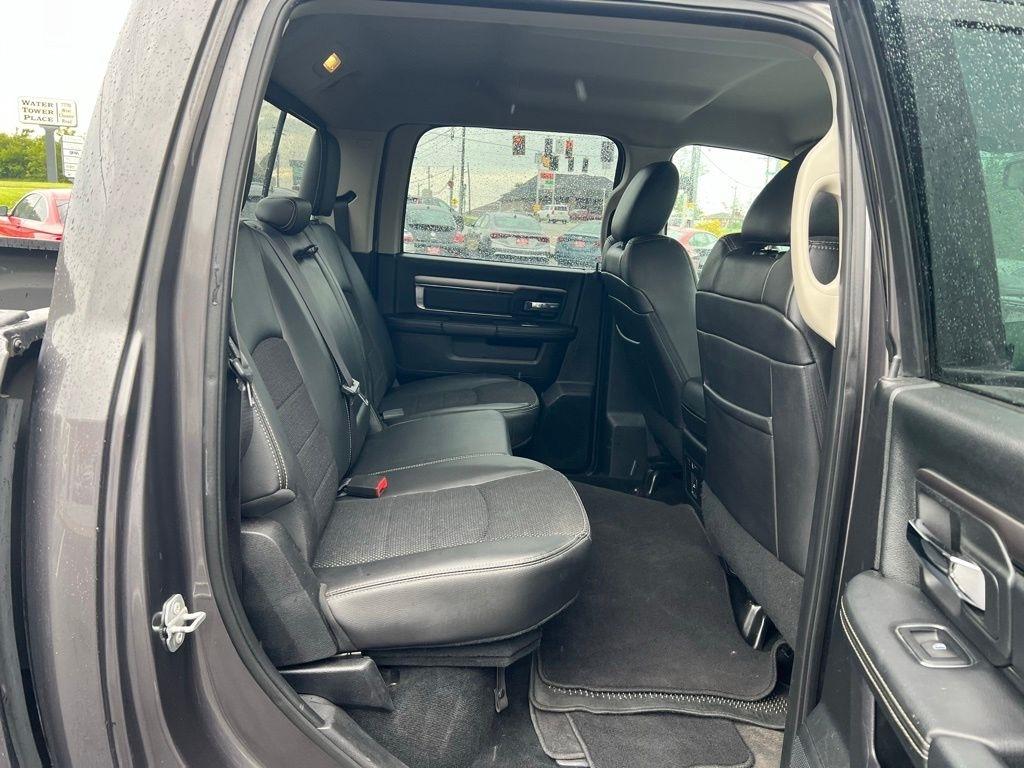 RAM 1500 Sport Crew Cab SWB 4WD 2015