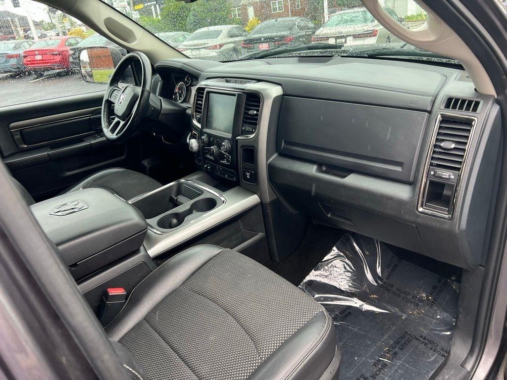 RAM 1500 Sport Crew Cab SWB 4WD 2015