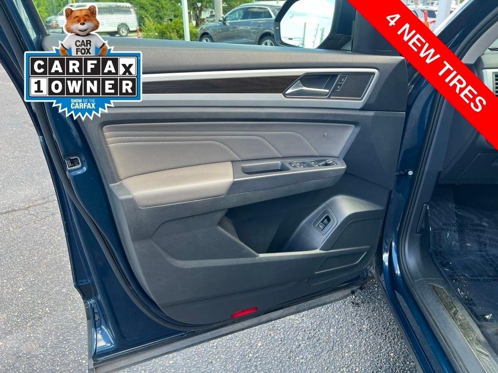 Volkswagen Atlas V6 SE w/Technology 4MOTION 2021
