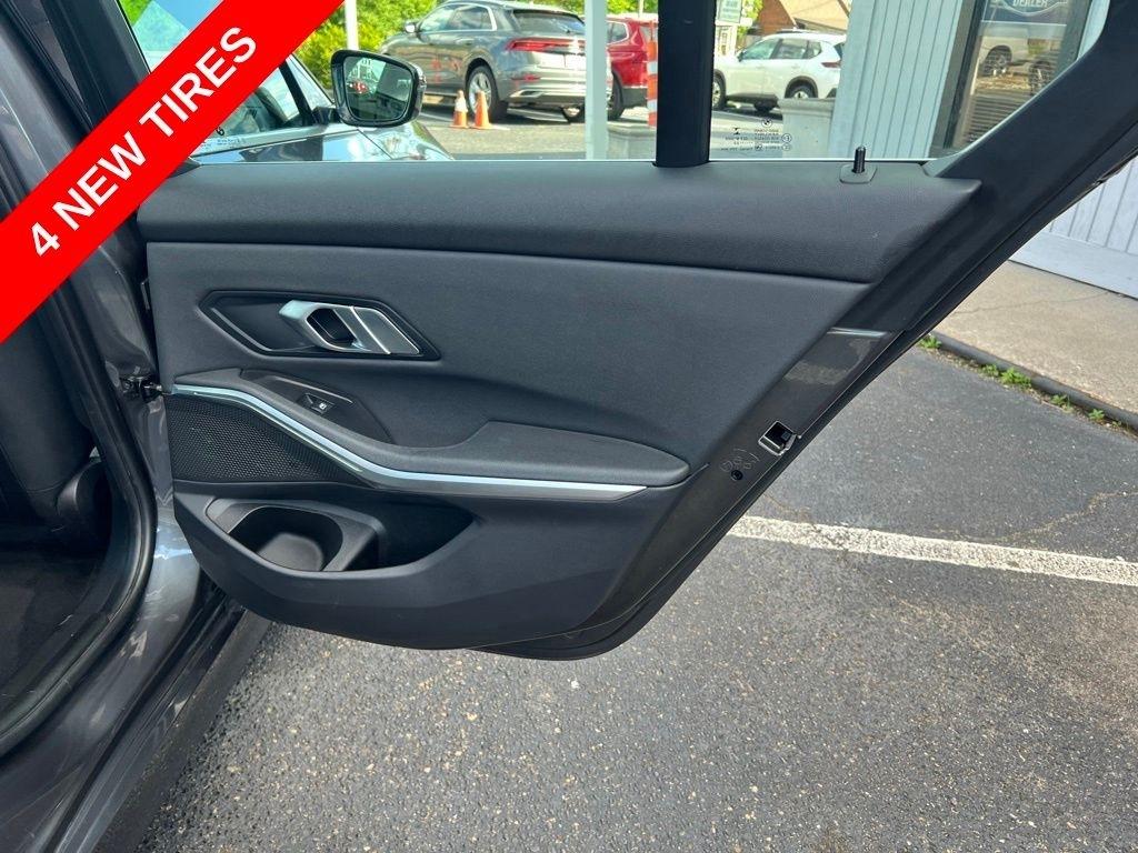 BMW 3-Series 330i 2020