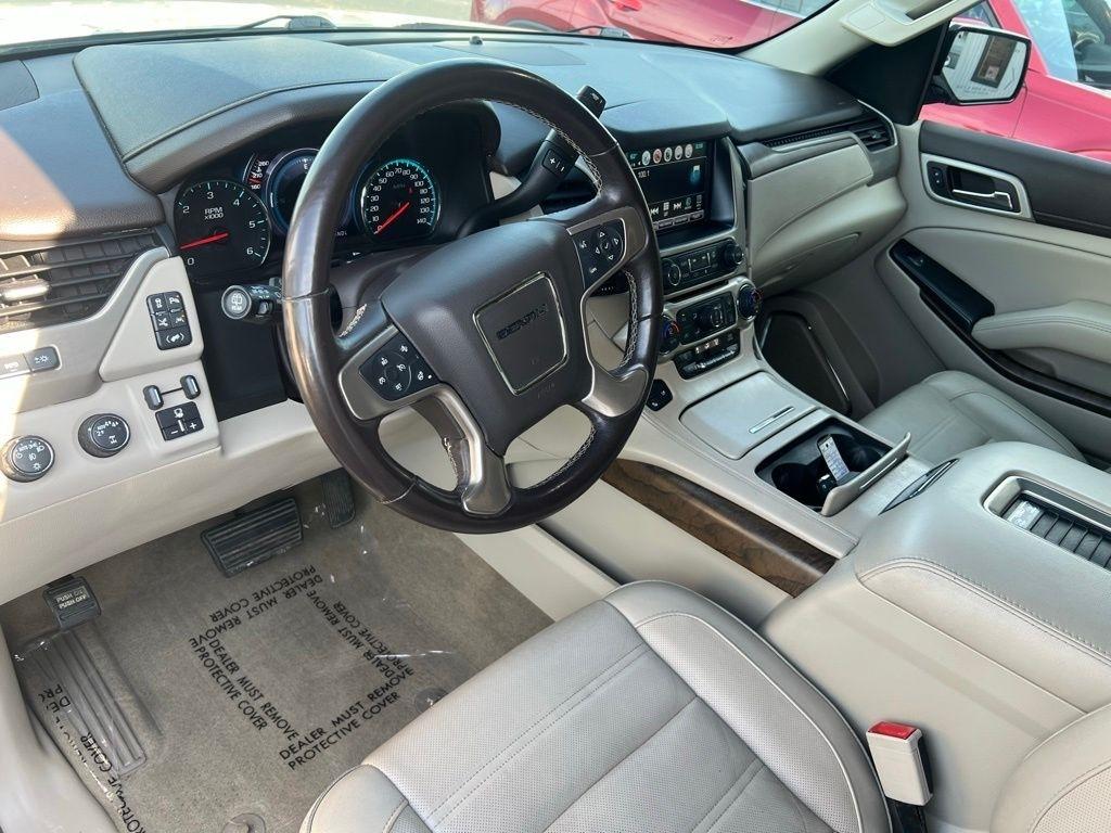 GMC Yukon Denali 4WD 2018