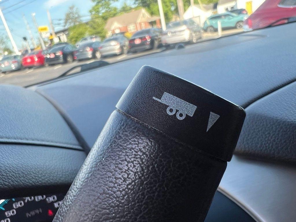GMC Yukon Denali 4WD 2018
