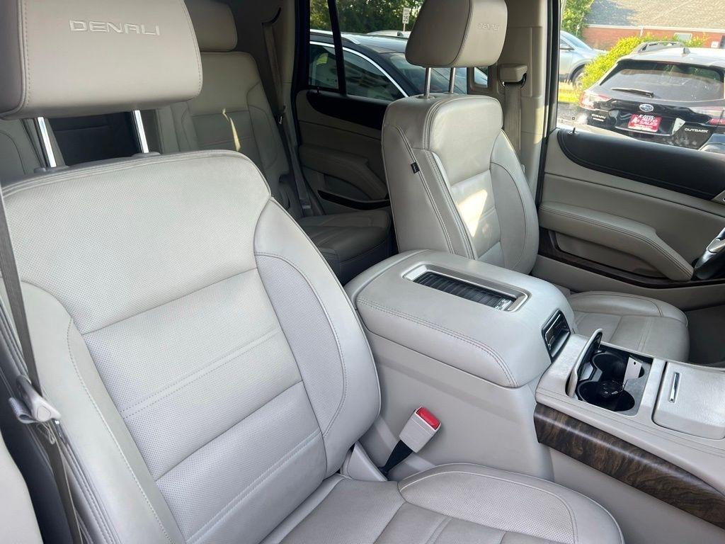 GMC Yukon Denali 4WD 2018