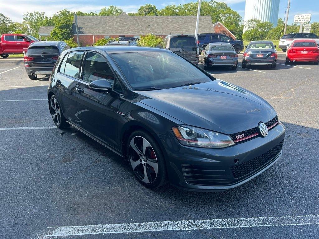 Volkswagen Golf GTI SE 6M 4-Door 2017