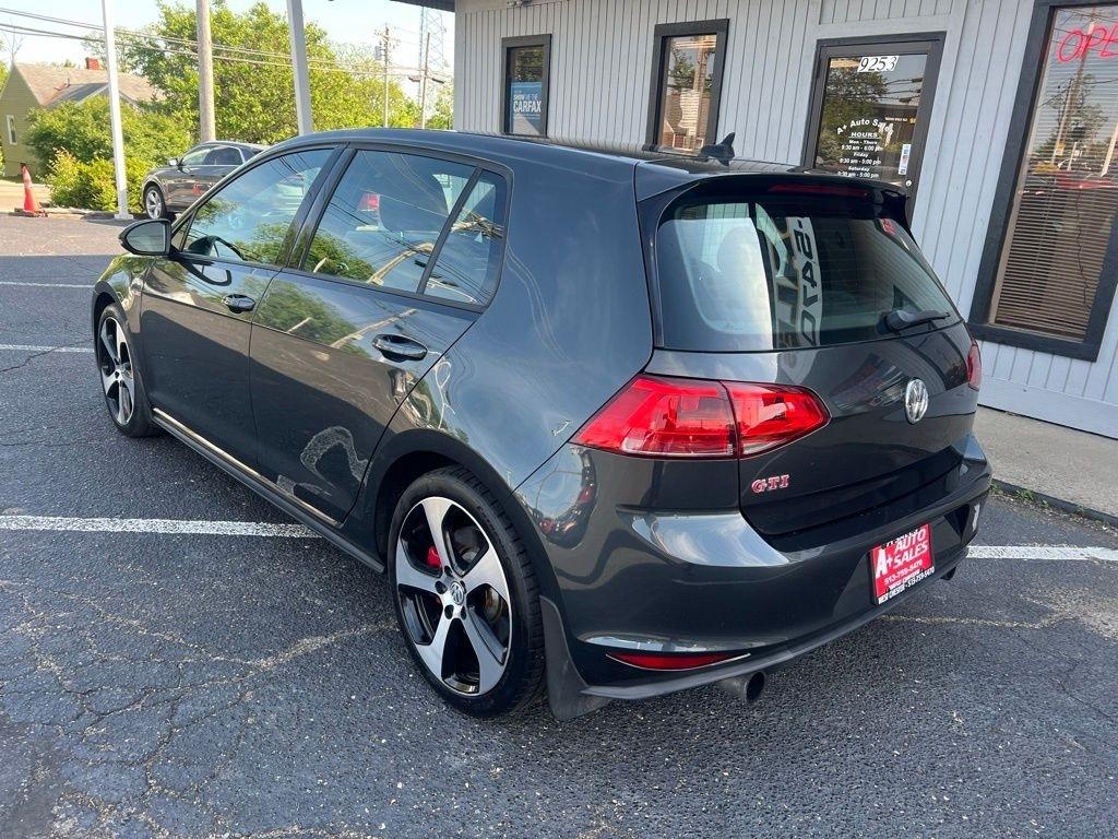 Volkswagen Golf GTI SE 6M 4-Door 2017