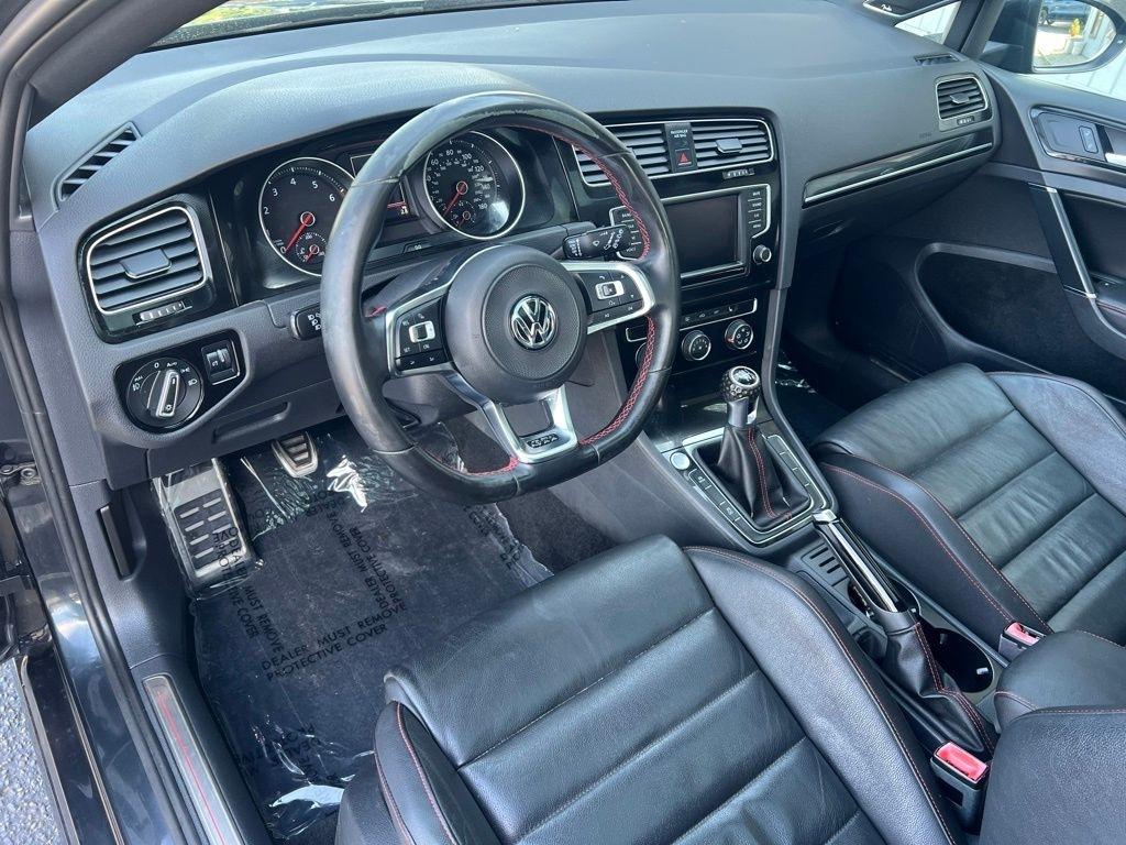 Volkswagen Golf GTI SE 6M 4-Door 2017