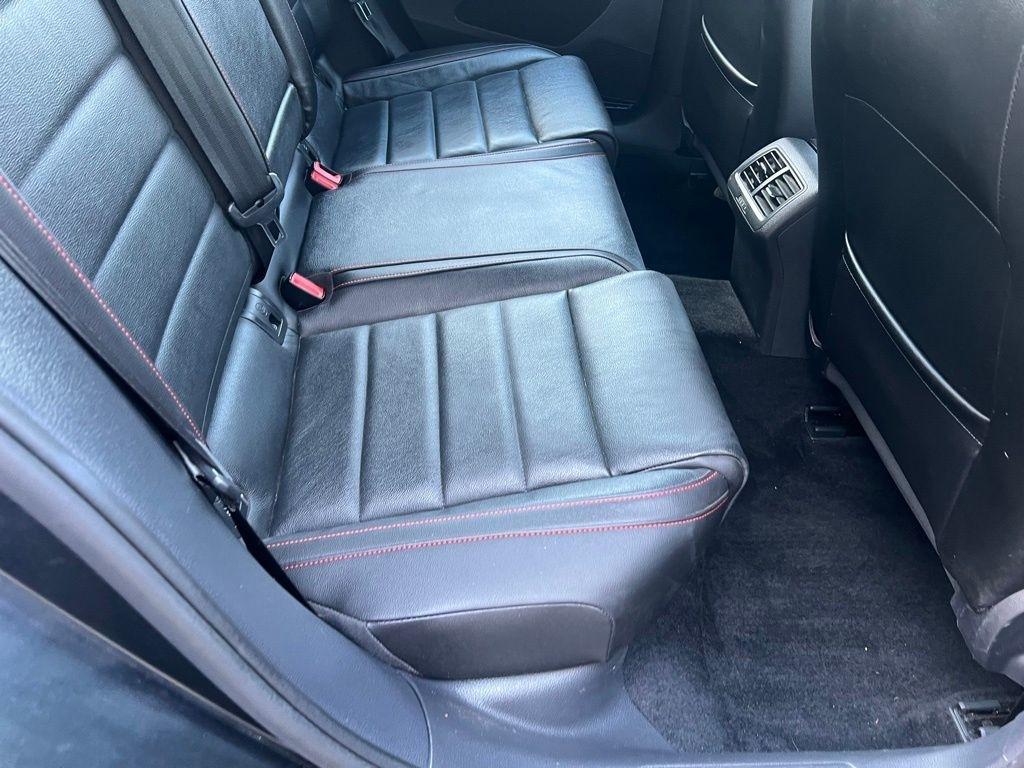 Volkswagen Golf GTI SE 6M 4-Door 2017