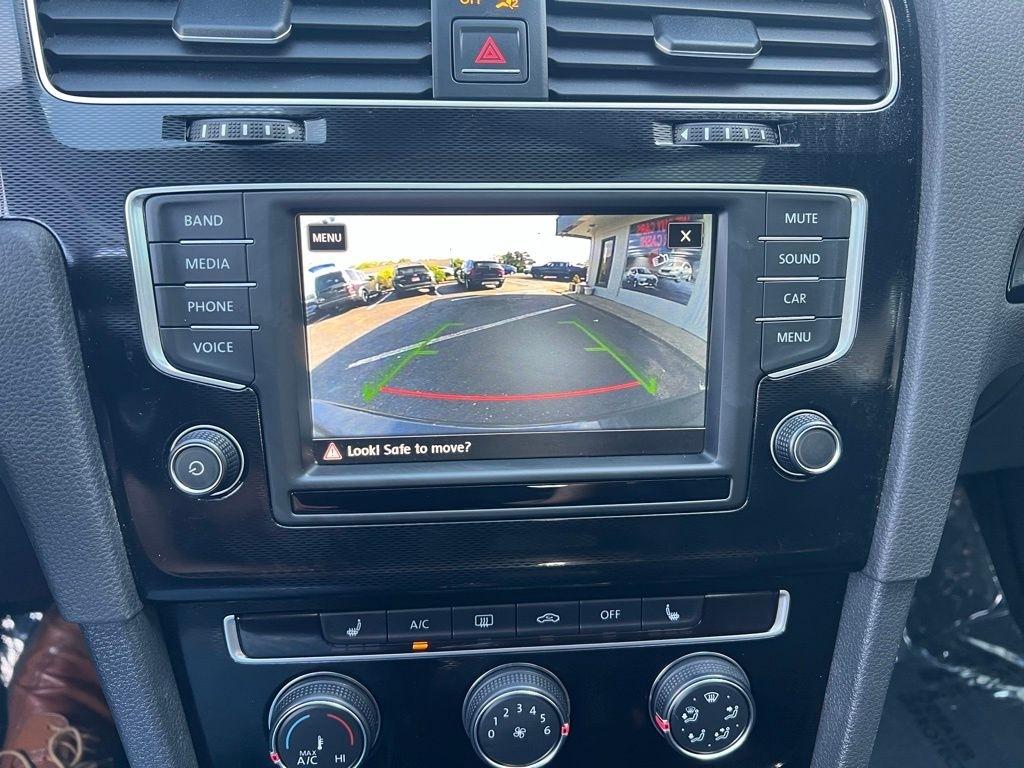 Volkswagen Golf GTI SE 6M 4-Door 2017