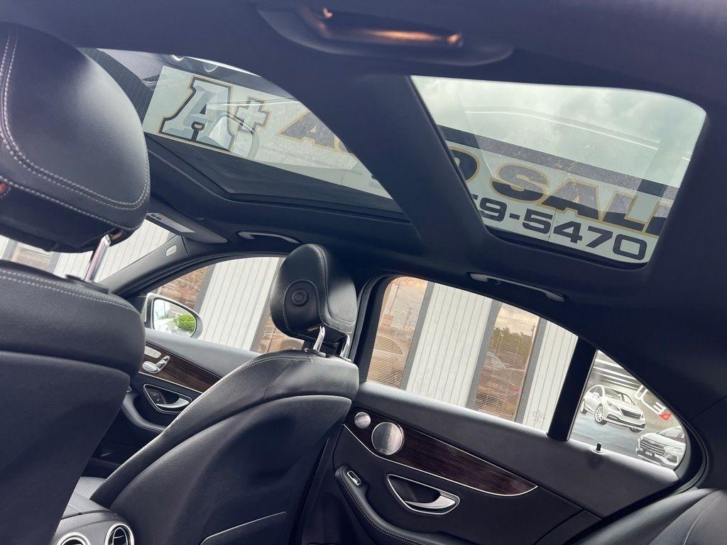 Mercedes-Benz C-Class C300 4MATIC Sedan 2019