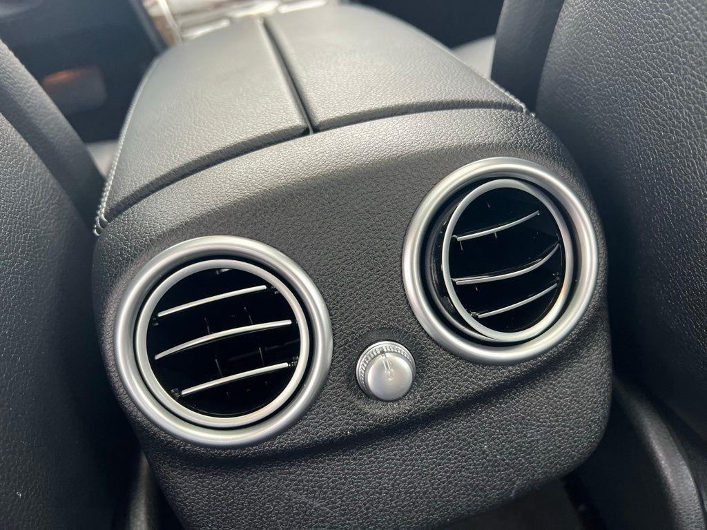 Mercedes-Benz C-Class C300 4MATIC Sedan 2019
