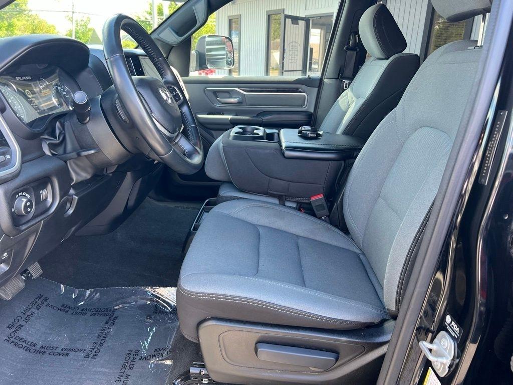RAM 1500 Lone Star Crew Cab LB 4WD 2023