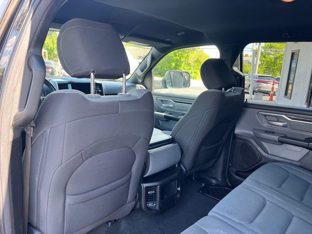 RAM 1500 Lone Star Crew Cab LB 4WD 2023