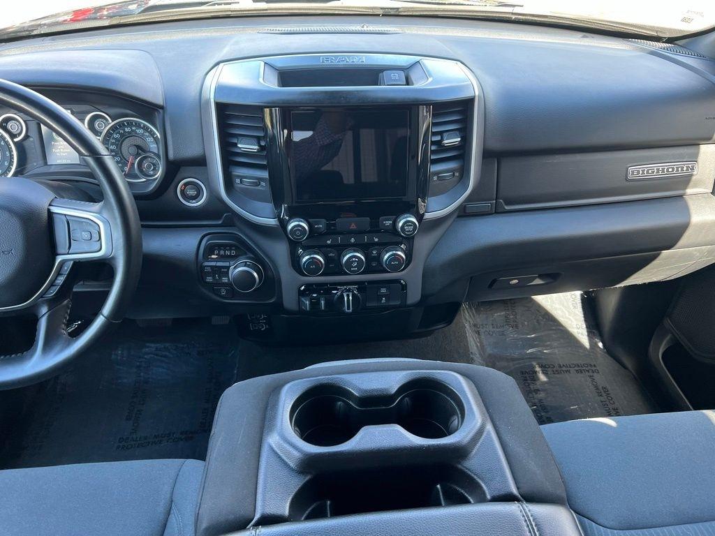 RAM 1500 Lone Star Crew Cab LB 4WD 2023